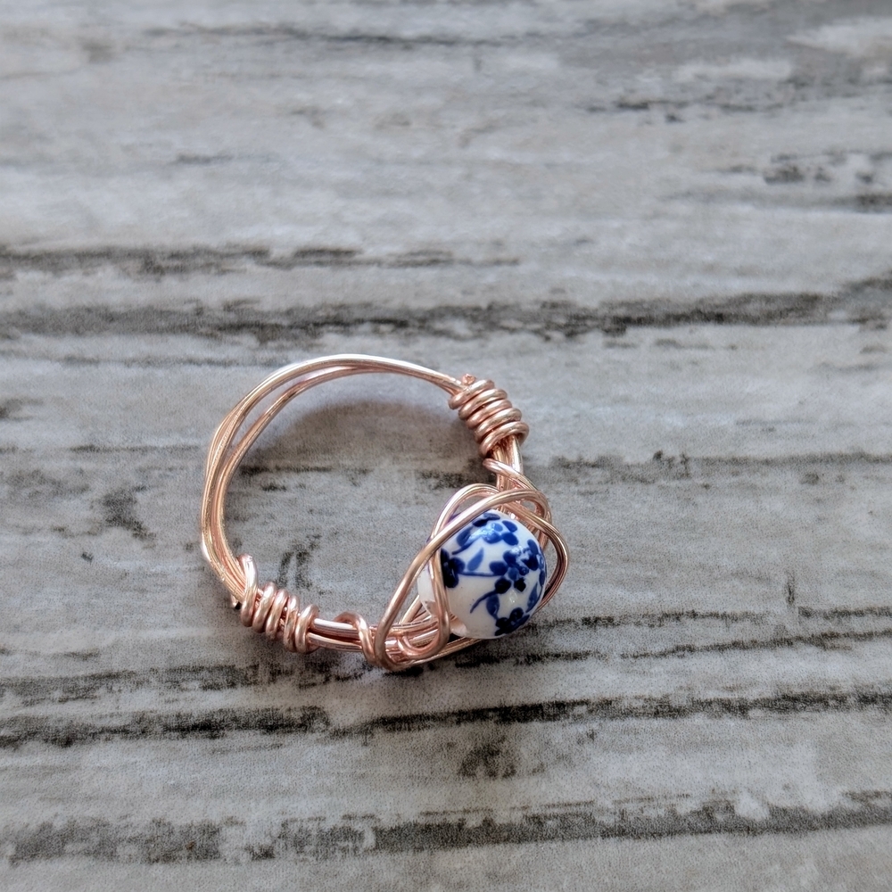 Elegant Rose Gold Wire Wrapped Ring